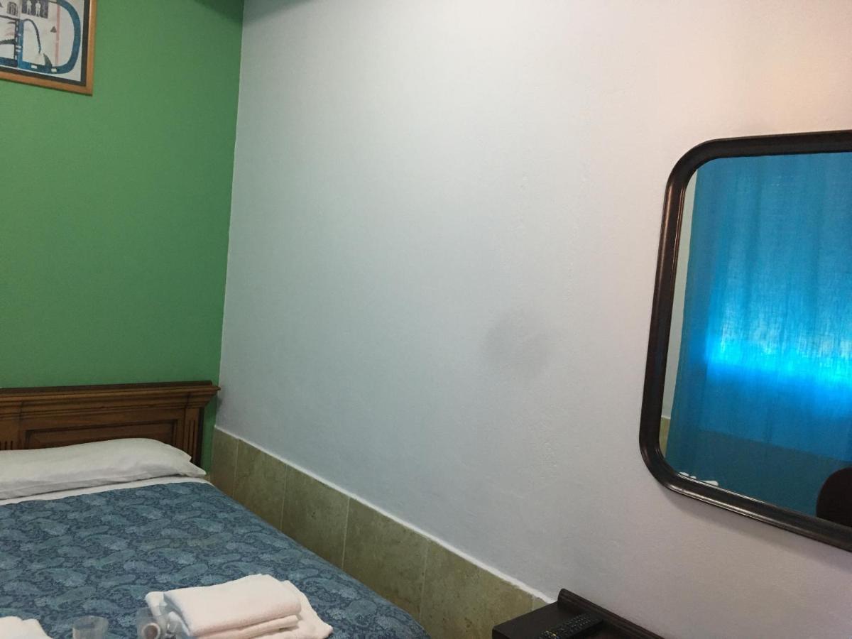 Hostal O Labrador Hotell O Hospital Eksteriør bilde